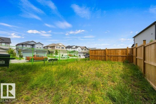 2554 151A Avenue Nw, Edmonton, AB - Outdoor