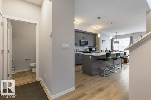 2554 151A Avenue Nw, Edmonton, AB - Indoor Photo Showing Kitchen With Upgraded Kitchen