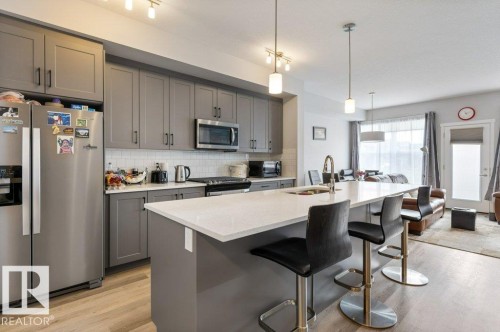 2554 151A Avenue Nw, Edmonton, AB - Indoor Photo Showing Kitchen With Upgraded Kitchen