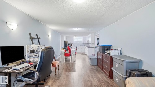 7819 132A Avenue Nw, Edmonton, AB - Indoor Photo Showing Office