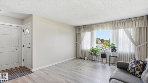 7819 132A Avenue Nw, Edmonton, AB - Indoor