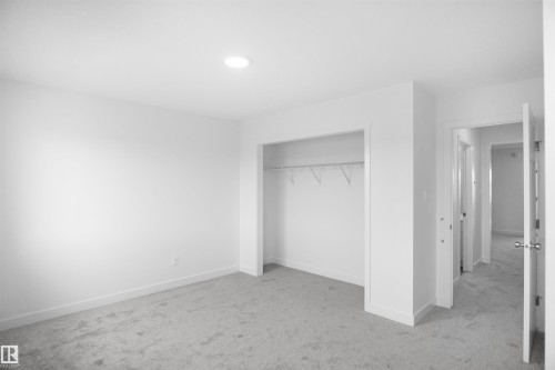 14 Emmet Way, Spruce Grove, AB - Indoor Photo Showing Other Room