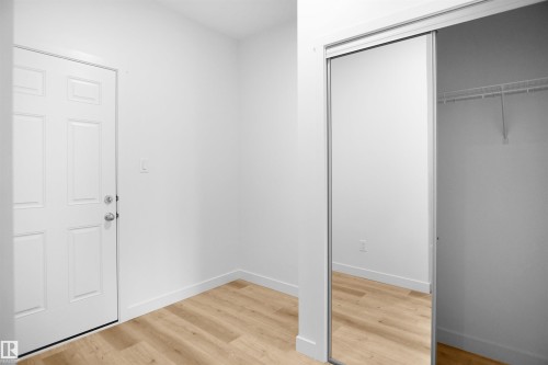 14 Emmet Way, Spruce Grove, AB - Indoor Photo Showing Other Room