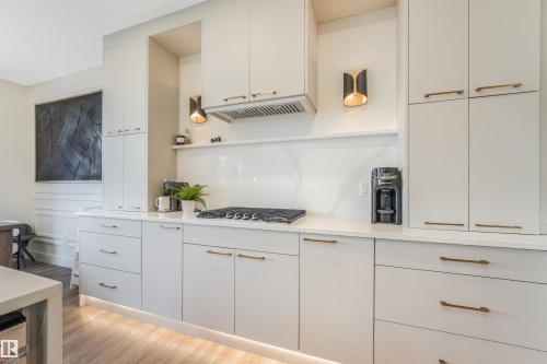 108 Edgefield Way, St. Albert, AB - Indoor Photo Showing Kitchen