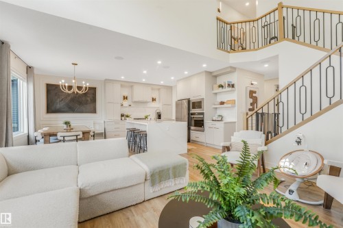 108 Edgefield Way, St. Albert, AB - Indoor Photo Showing Living Room