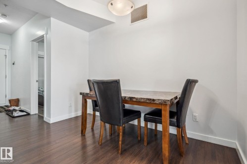 #209 10518 113 St Nw, Edmonton, AB - Indoor Photo Showing Dining Room