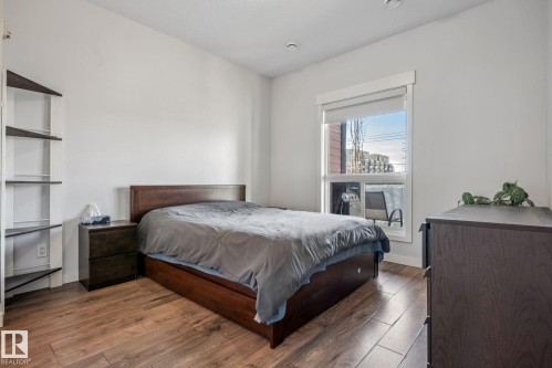 #209 10518 113 St Nw, Edmonton, AB - Indoor Photo Showing Bedroom