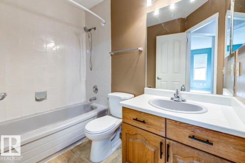 3908 28 Avenue Nw, Edmonton, AB - Indoor Photo Showing Bathroom