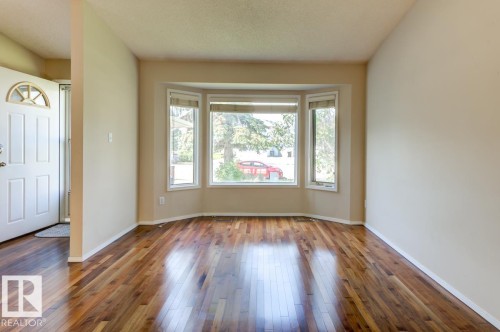 3908 28 Avenue Nw, Edmonton, AB - Indoor Photo Showing Other Room