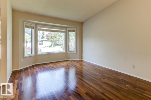 3908 28 Avenue Nw, Edmonton, AB - Indoor Photo Showing Other Room