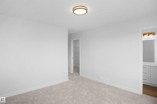 94 Juniper Wynd, Fort Saskatchewan, AB - Indoor Photo Showing Other Room
