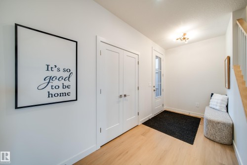 54 Clichy Close, St. Albert, AB - Indoor Photo Showing Other Room