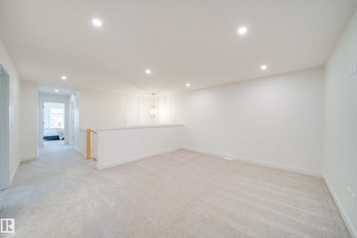 54 Clichy Close, St. Albert, AB - Indoor Photo Showing Other Room