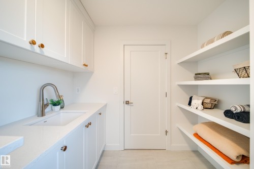 54 Clichy Close, St. Albert, AB - Indoor