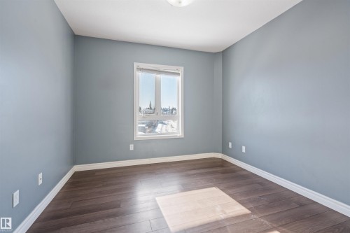 #209 802 12 St, Cold Lake, AB - Indoor Photo Showing Other Room