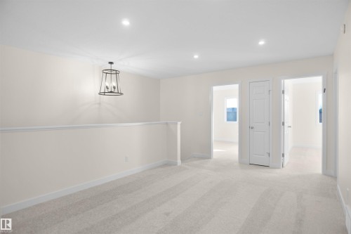 33 Foxtail Road, Fort Saskatchewan, AB - Indoor Photo Showing Other Room