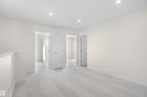 33 Foxtail Road, Fort Saskatchewan, AB - Indoor Photo Showing Other Room