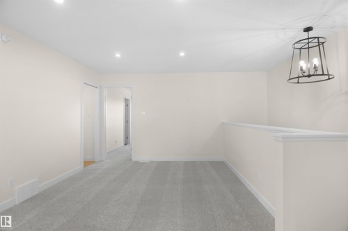 33 Foxtail Road, Fort Saskatchewan, AB - Indoor Photo Showing Other Room
