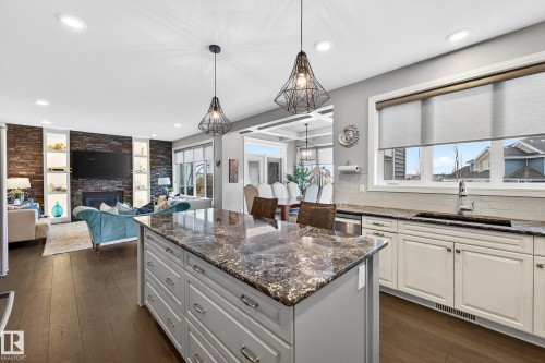 9036 24 Avenue Sw, Edmonton, AB - Indoor Photo Showing Kitchen With Upgraded Kitchen