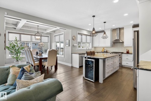 9036 24 Avenue Sw, Edmonton, AB - Indoor