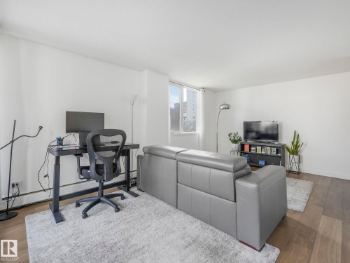 #406 9816 112 St Nw, Edmonton, AB - Indoor