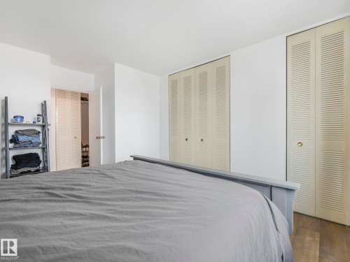 #406 9816 112 St Nw, Edmonton, AB - Indoor Photo Showing Bedroom