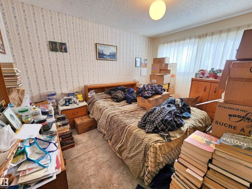 5118 49 Avenue, St. Paul Town, AB - Indoor Photo Showing Bedroom