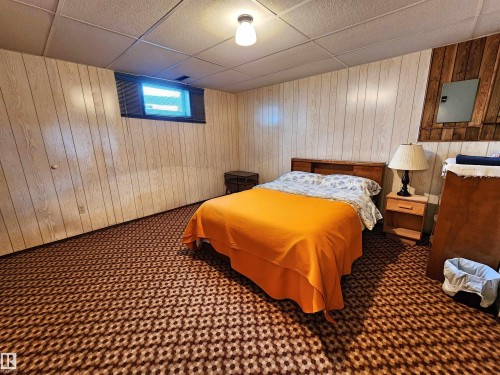 5118 49 Avenue, St. Paul Town, AB - Indoor Photo Showing Bedroom