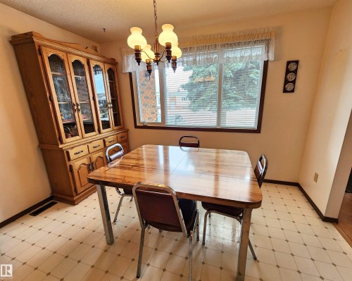 5118 49 Avenue, St. Paul Town, AB - Indoor Photo Showing Dining Room
