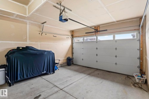 3523 5A Avenue Sw, Edmonton, AB - Indoor Photo Showing Garage