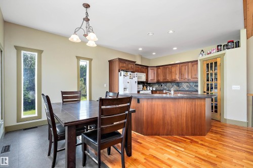 48003 Rr271, Rural Leduc County, AB - Indoor Photo Showing Dining Room