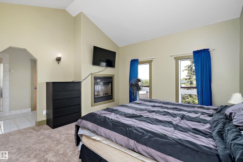 48003 Rr271, Rural Leduc County, AB - Indoor Photo Showing Bedroom