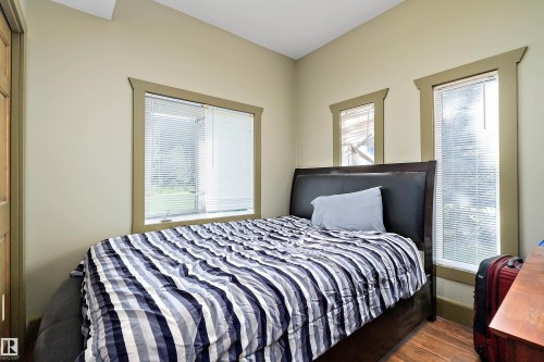 48003 Rr271, Rural Leduc County, AB - Indoor Photo Showing Bedroom