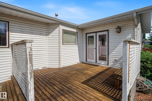 90 Dufferin Street, St. Albert, AB - Outdoor With Exterior