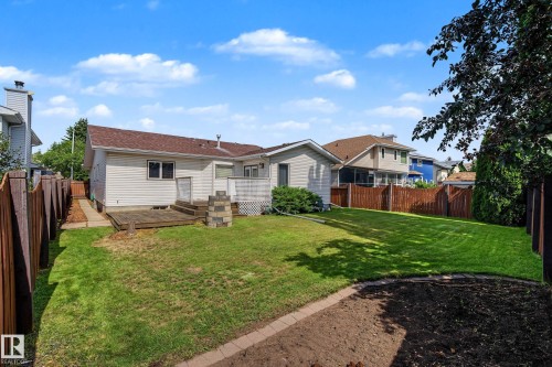 90 Dufferin Street, St. Albert, AB - Outdoor