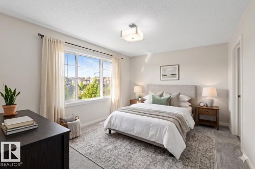 16040 11 Avenue Sw, Edmonton, AB - Indoor Photo Showing Bedroom
