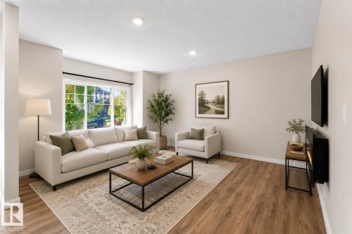 16040 11 Avenue Sw, Edmonton, AB - Indoor Photo Showing Living Room