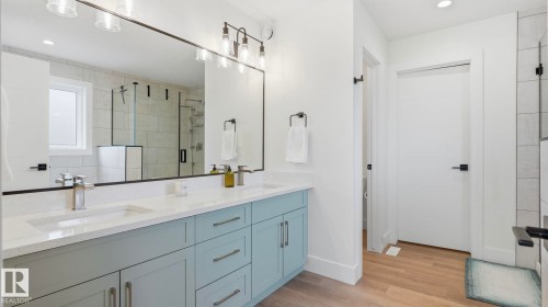 19 Holt Cove, Spruce Grove, AB - Indoor Photo Showing Bathroom