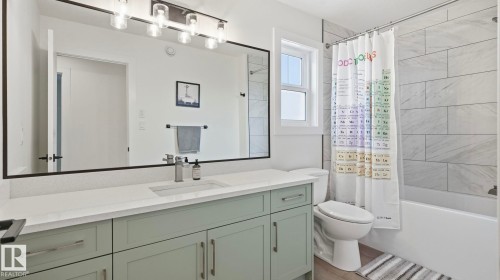 19 Holt Cove, Spruce Grove, AB - Indoor Photo Showing Bathroom