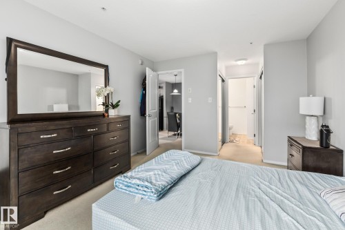 #132 50 Woodsmere Close, Fort Saskatchewan, AB - Indoor Photo Showing Bedroom