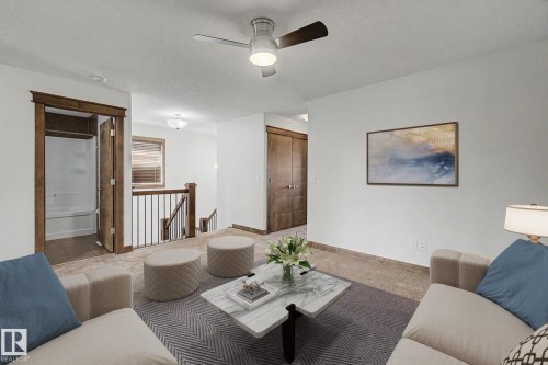 29 Hudson Cove, Spruce Grove, AB - Indoor Photo Showing Living Room