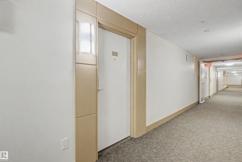 #215 4450 Mccrae Av Nw, Edmonton, AB - Indoor