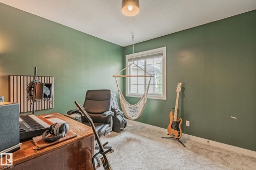1615 Wates Close Sw, Edmonton, AB - Indoor Photo Showing Office