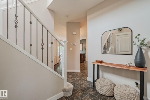 1615 Wates Close Sw, Edmonton, AB - Indoor Photo Showing Other Room