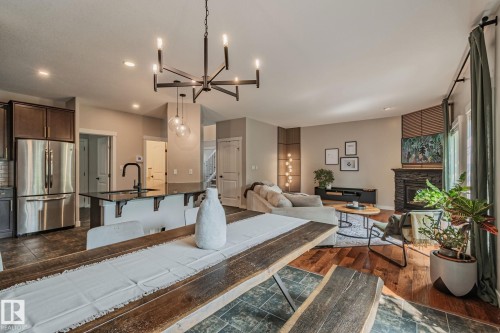 1615 Wates Close Sw, Edmonton, AB - Indoor