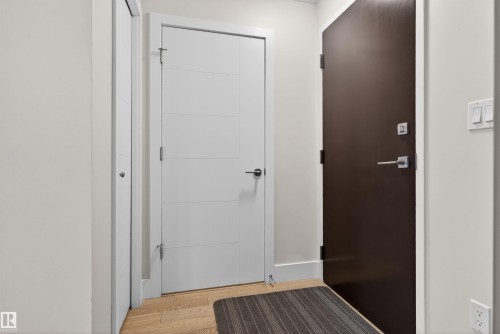 #514 200 Bellerose Dr, St. Albert, AB - Indoor Photo Showing Other Room
