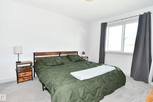 560 Sturtz Link, Leduc, AB - Indoor Photo Showing Bedroom