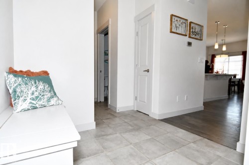 560 Sturtz Link, Leduc, AB - Indoor Photo Showing Other Room