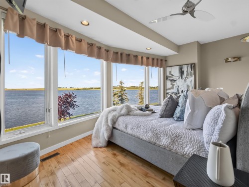 48208 Range Road, Rural Beaver County, AB - Indoor Photo Showing Bedroom