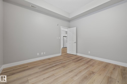 #114 10531 117 St Nw, Edmonton, AB - Indoor Photo Showing Other Room